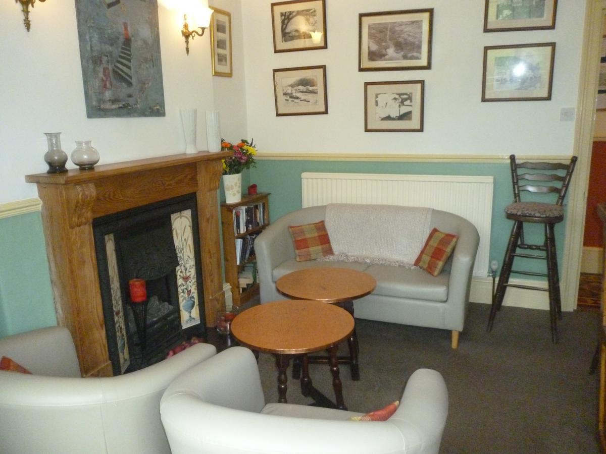 Mellstock House 3*